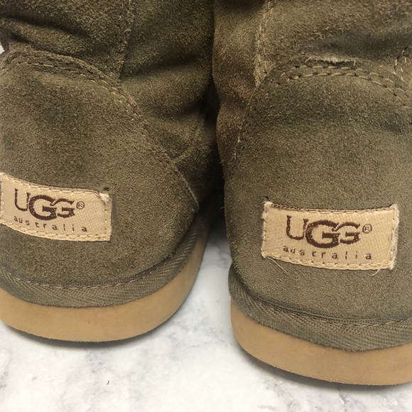 UGG Australia Whitley Lace Up Sherpa Lined Moccasins- Sage Green - Picture 5 of 16